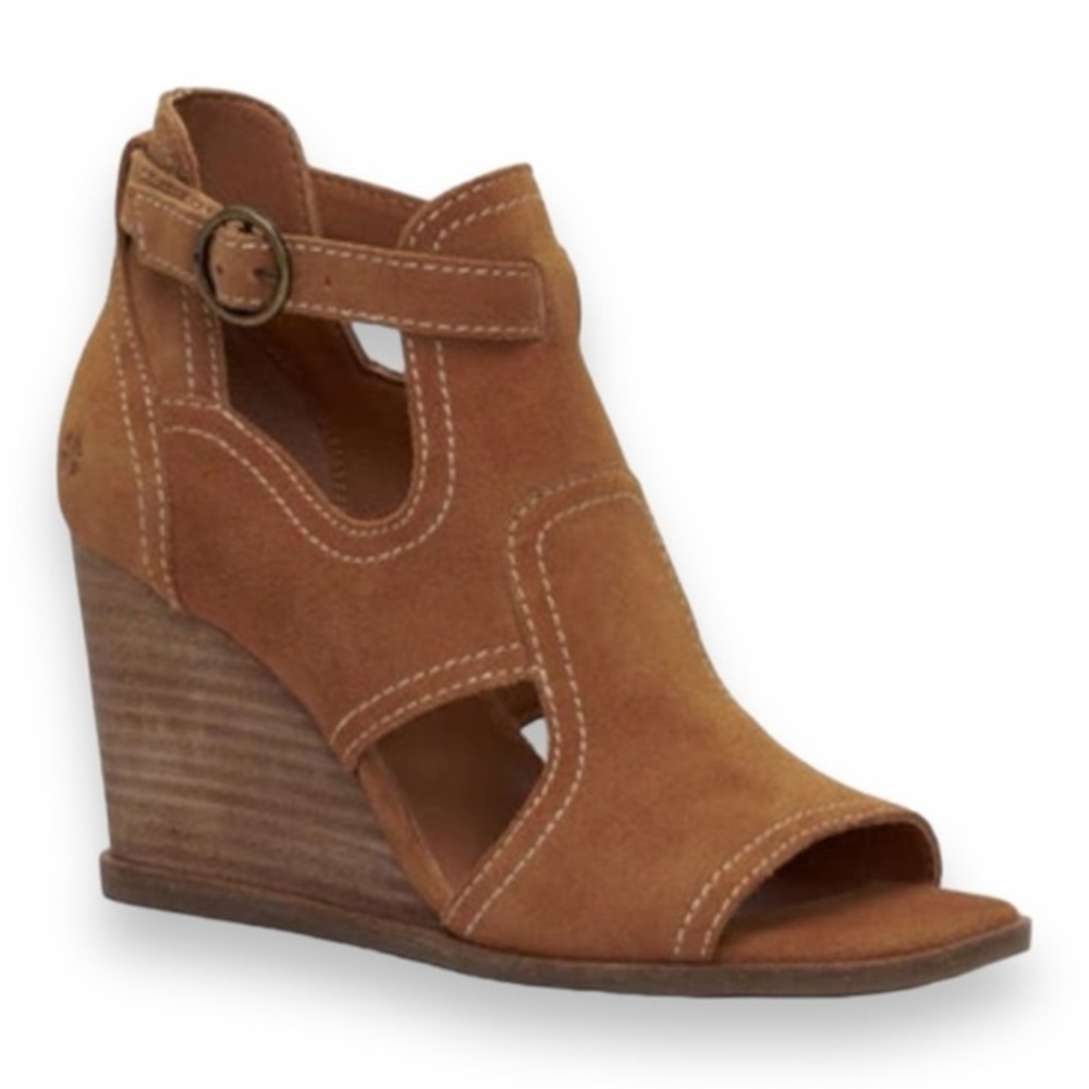 NWOT Nordstrom Lucky Brand Wedge Heel-7.5